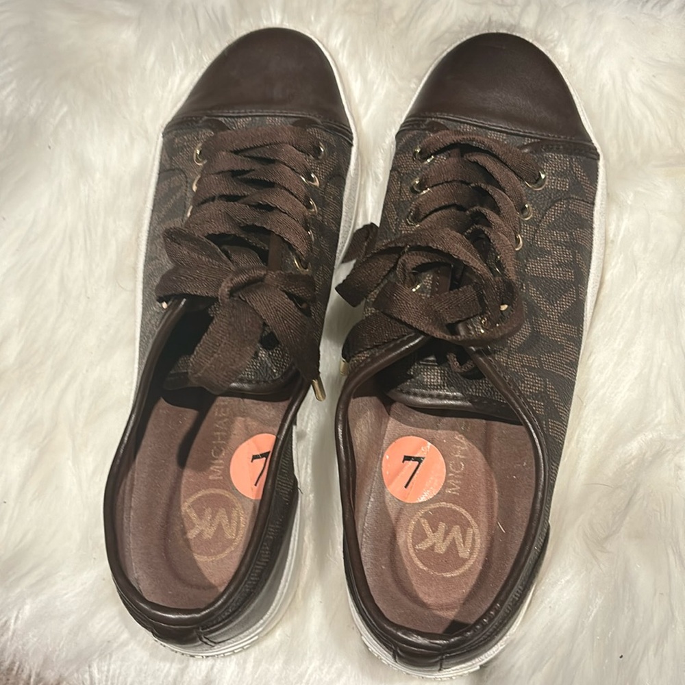 Michael Kors flat sneakers